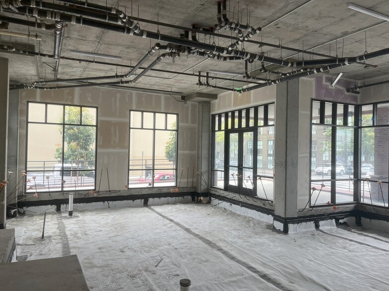 More Photos Of 4310-4515 Hubbard st, Emeryville Apartments For Lease