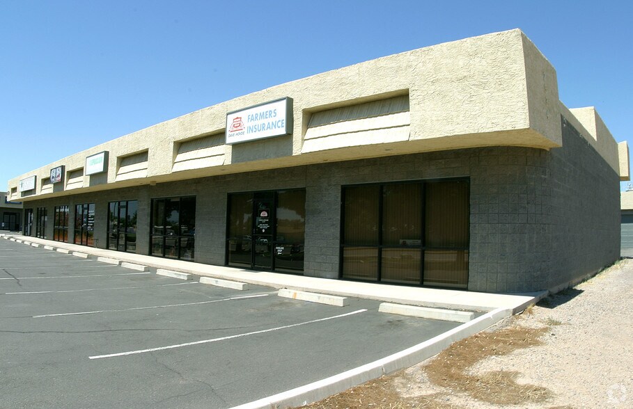 More Photos Of 2534 W Broadway Rd, Mesa General Retail For Lease