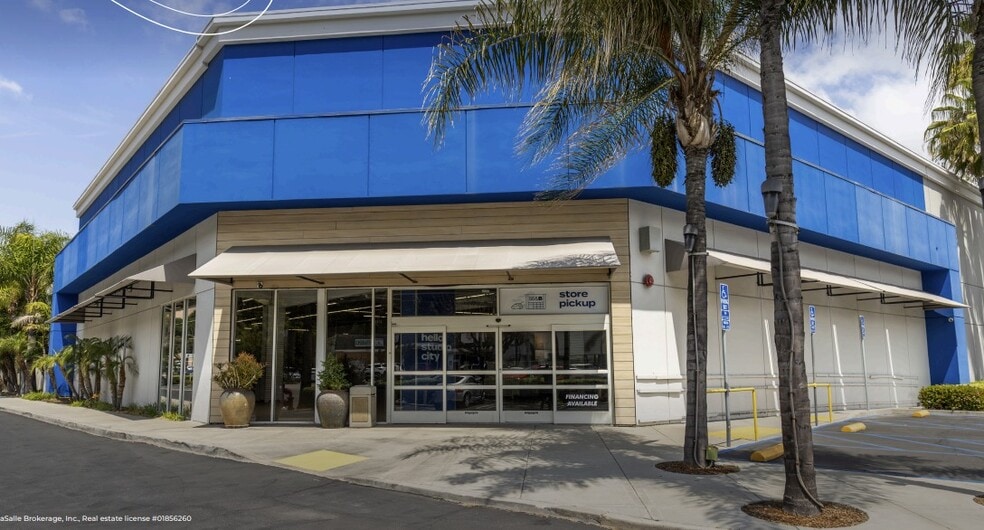 Primary Photo Of 12555-12565 Ventura Blvd, Studio City Department Store For Lease