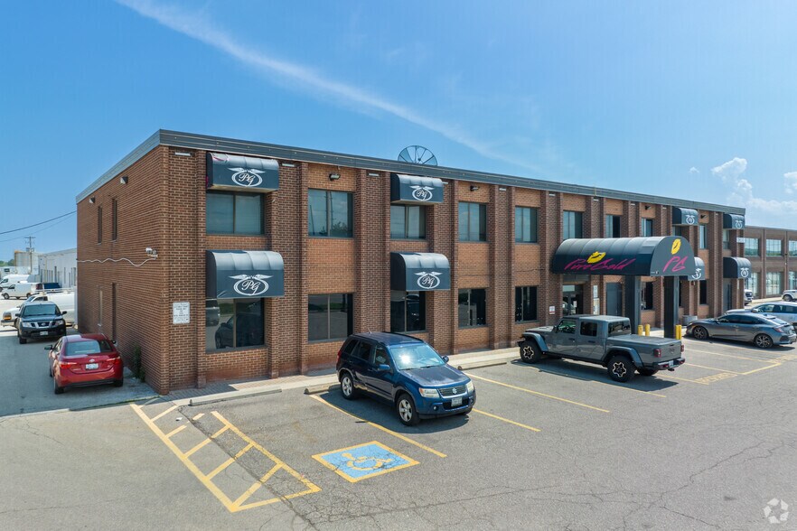 More Photos Of 2630 Royal Windsor Dr, Mississauga Showroom For Lease