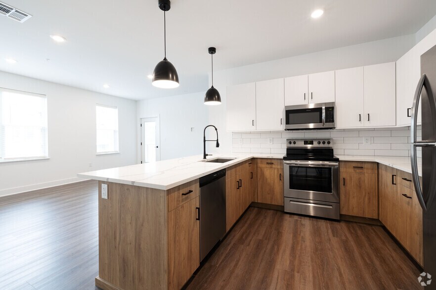 More Photos Of 580 Columbia Tpke, East Greenbush Apartments For Lease