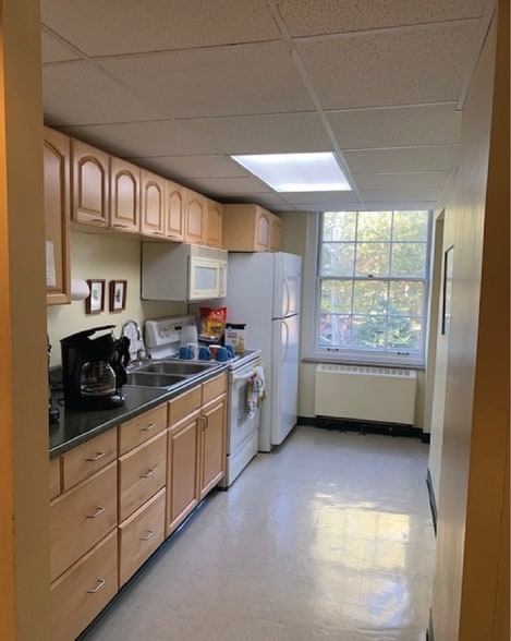 More Photos Of 2149 S Grand Blvd, Saint Louis Religious Facility For Sale