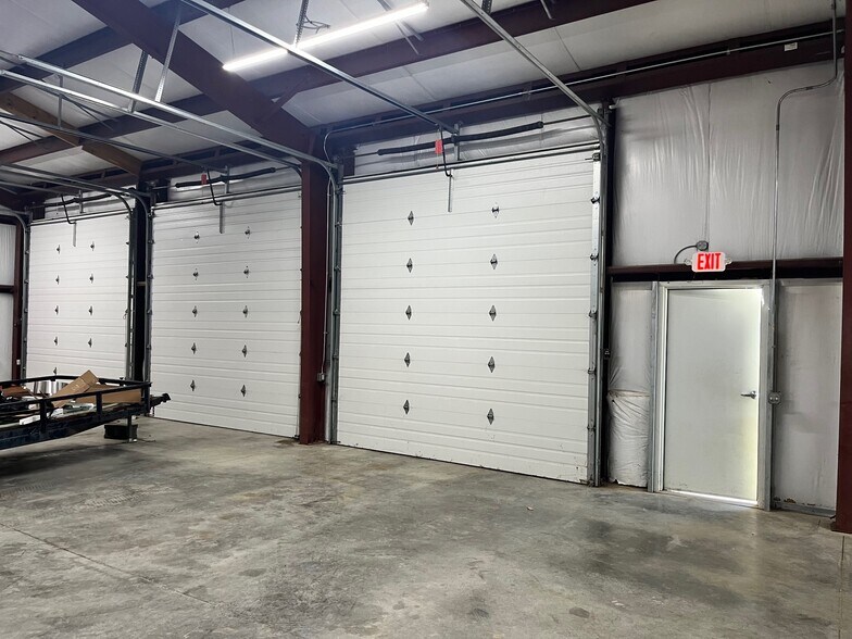More Photos Of 3840 Elida Rd, Lima Freestanding For Lease