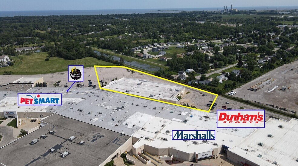 More Photos Of 4129 Wilder Rd, Bay City General Retail For Sale