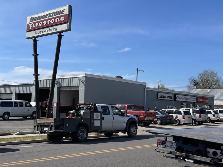 Primary Photo Of 1804 5th Ave S, Jasper Flex For Lease