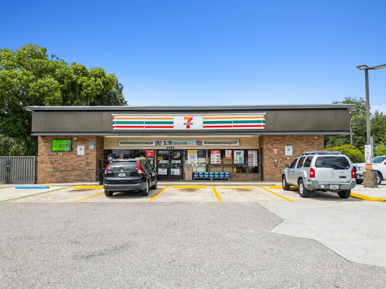 More Photos Of 2925 Corrine Dr, Orlando Service Station For Sale