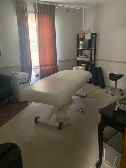 More Photos Of 120 N Main St, Englewood Loft Creative Space For Sale