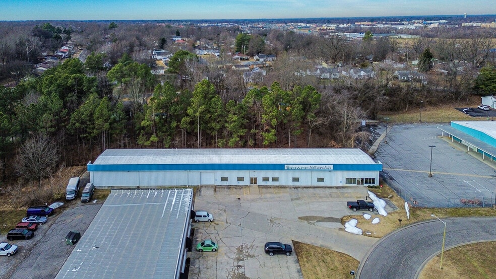 More Photos Of 3530 Park Plaza Rd, Paducah Warehouse For Sale