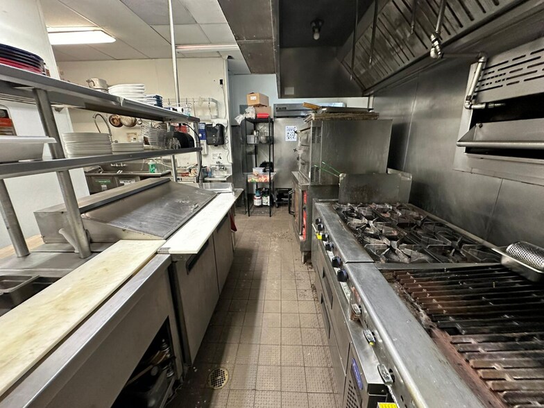 More Photos Of 7337 Harding Ave, Miami Hotel For Lease