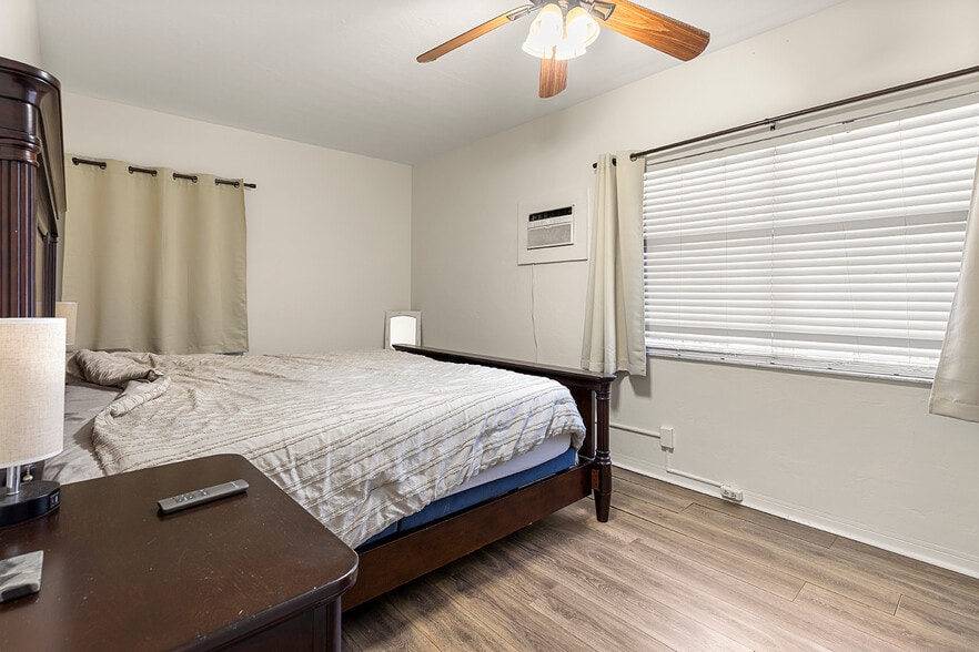 More Photos Of 2901 Overseas Hwy, Marathon Office Residential For Sale