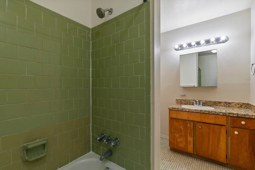 More Photos Of , Richmond Multifamily For Sale