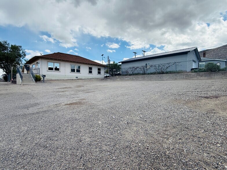More Photos Of 29 Fourth St, Mc Gill Office For Sale