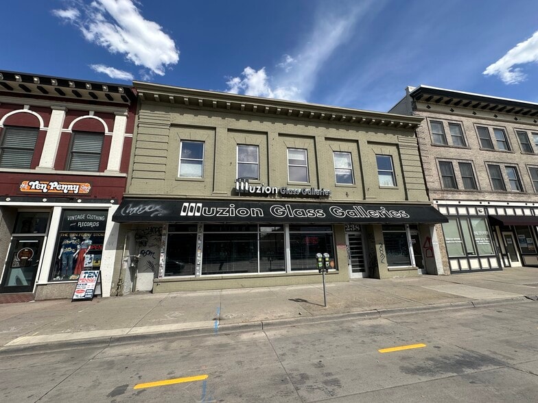 More Photos Of 238 N Broadway, Denver Storefront Retail Office For Lease