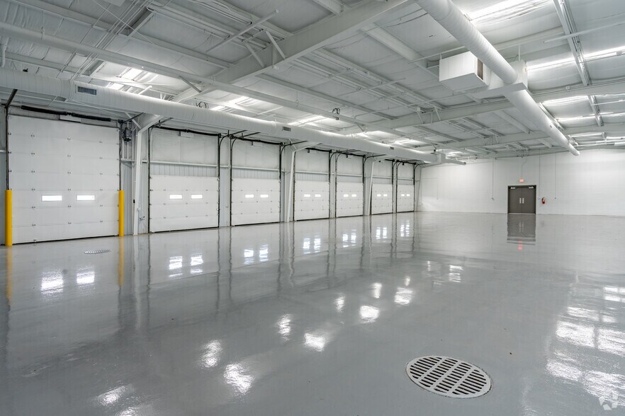 More Photos Of 1425 Mount Vernon Rd, Newark Manufacturing For Lease