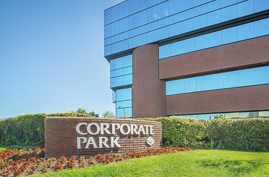 More Photos Of 30 Corporate Park, Irvine Office For Lease