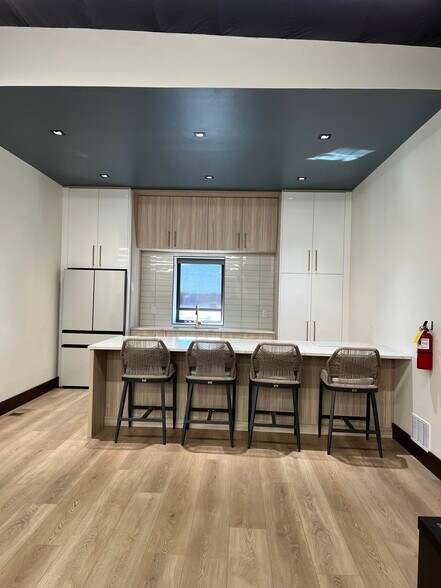 More Photos Of 3202 W 5000 S, Rexburg Office For Lease