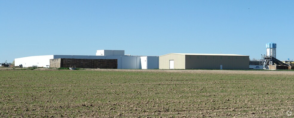 More Photos Of 430 7th Ave S, Buhl Manufacturing For Lease