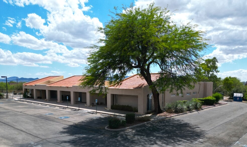 Primary Photo Of 1669 W Ina Rd, Tucson Healthcare For Sale