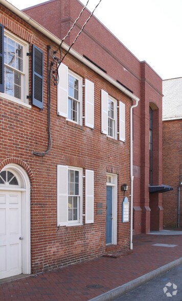 More Photos Of 92 Franklin St, Annapolis Office For Lease