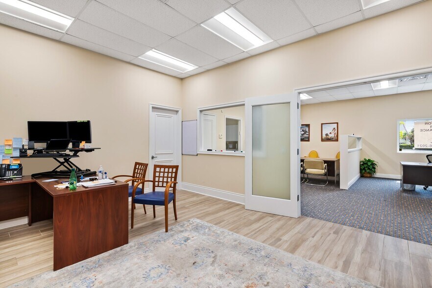 More Photos Of 11 W State Road 84, Fort Lauderdale Office For Lease