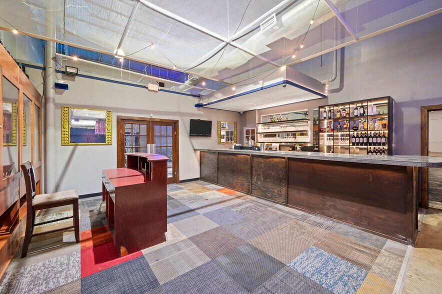 More Photos Of 500 N Shepherd Dr, Houston Land For Sale