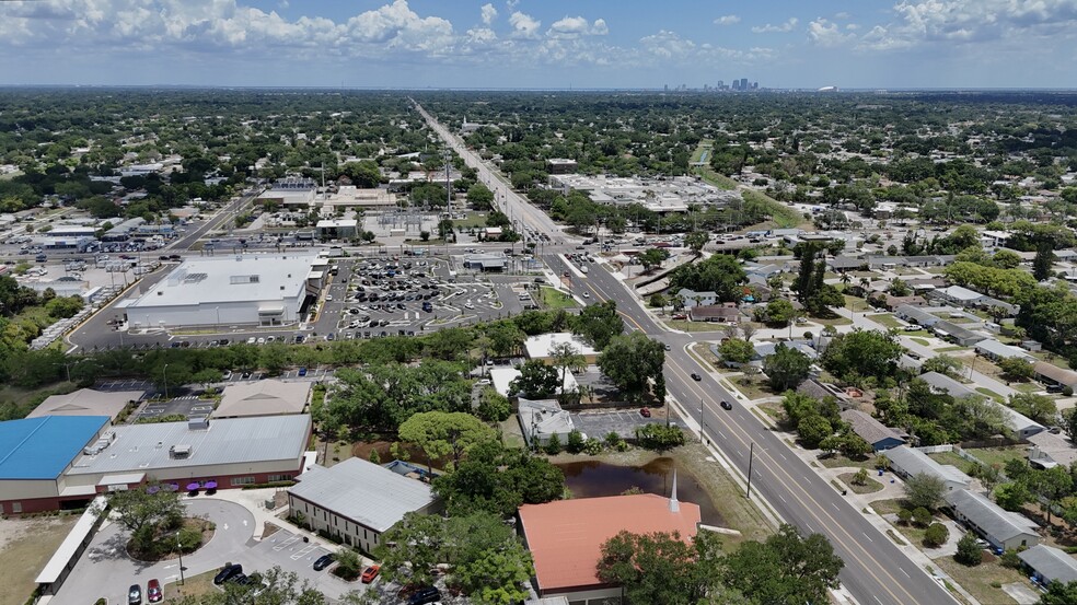More Photos Of 6711 38th Ave N, Saint Petersburg Medical For Sale