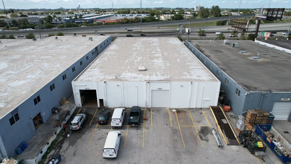 More Photos Of 7975-7985 W 20th Ave, Hialeah Warehouse For Lease