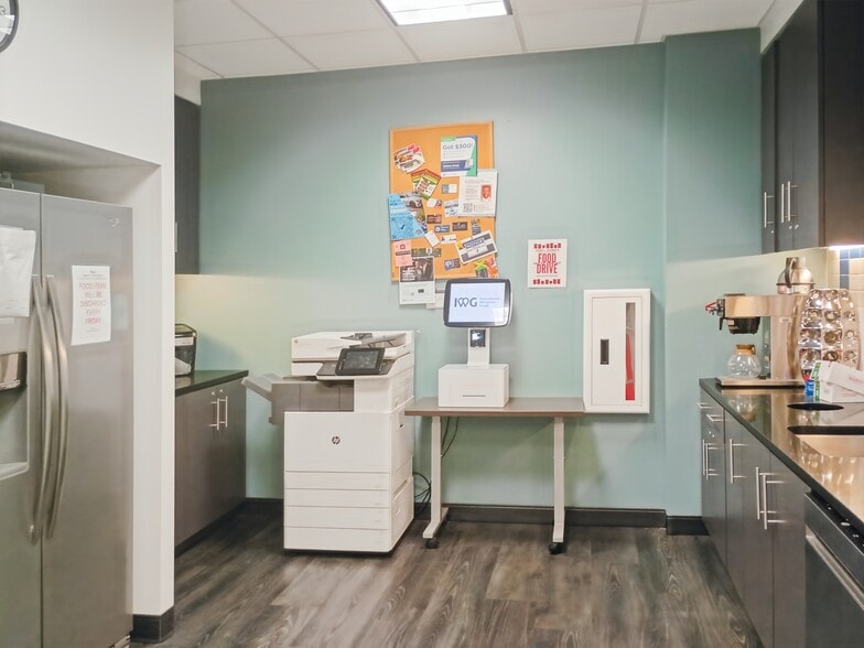 More Photos Of 100 Hartsfield Centre Pky, Atlanta Coworking Space
