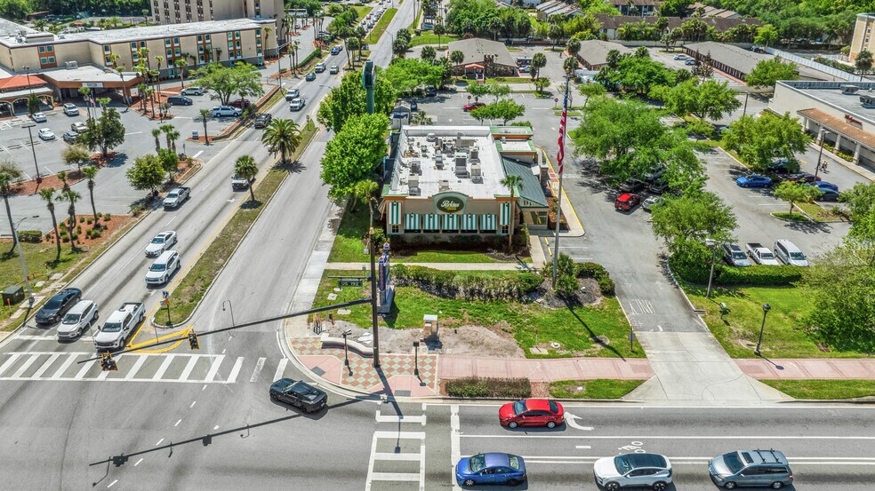 More Photos Of 5170 W Irlo Bronson Memorial Hwy, Kissimmee Restaurant For Sale