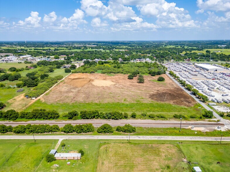 More Photos Of 200 Indian Hills Rd, Joshua Land For Sale