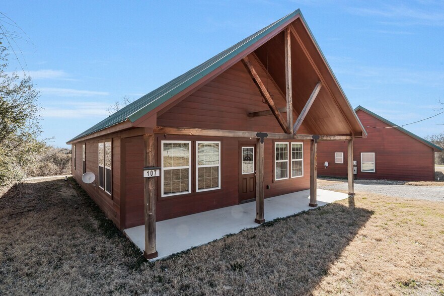 More Photos Of 7311 FM 1886, Azle Apartments For Sale