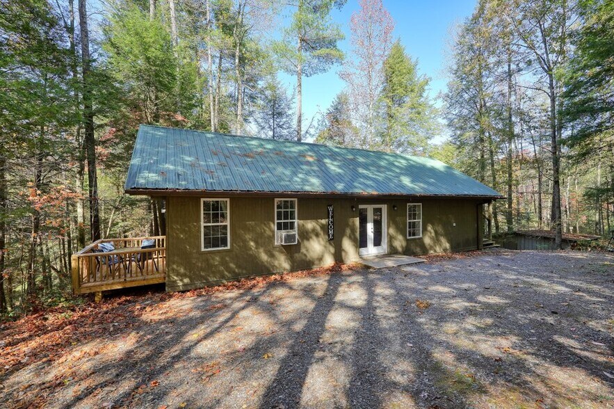 More Photos Of 400 Mulberry Gap Rd, Ellijay Hospitality For Sale