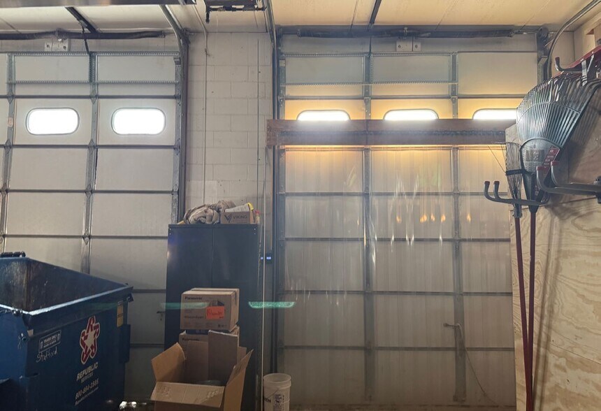 More Photos Of 6225 Cambridge St, Saint Louis Park Warehouse For Sale