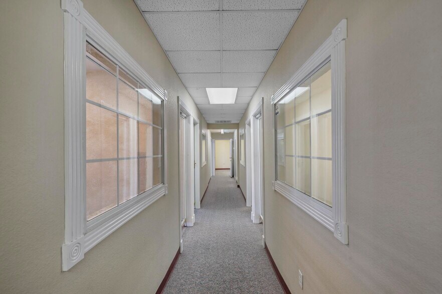 More Photos Of 145 NW Ellison St, Burleson Freestanding For Sale