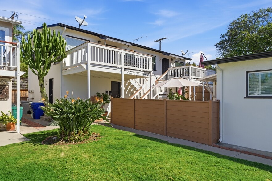 More Photos Of 736-742 Agate St, San Diego Apartments For Sale