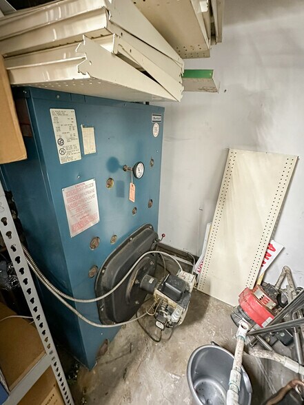 More Photos Of 121 Rental Ln, Grasonville Light Distribution For Lease