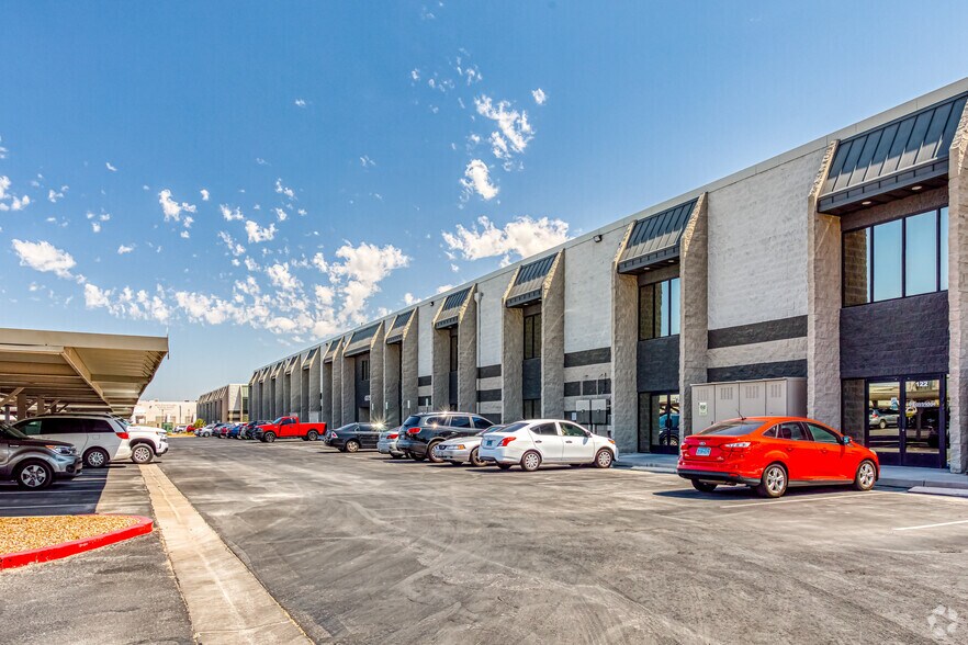 More Photos Of 6345 S Pecos Rd, Las Vegas Unknown For Lease