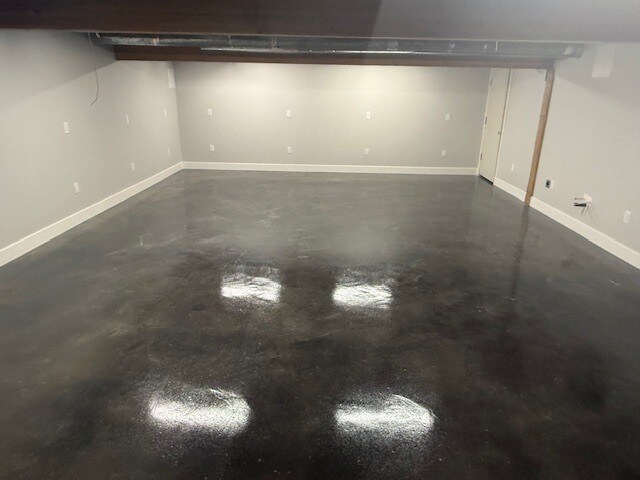 More Photos Of 9414-9488 Union Sq, Sandy Unknown For Lease