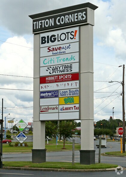 More Photos Of 121 S Virginia Ave, Tifton Unknown For Lease