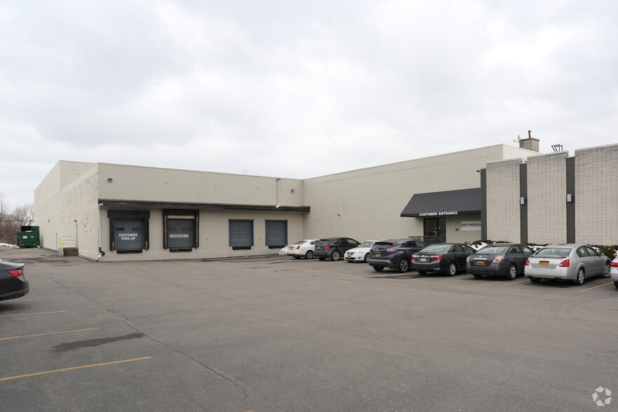 More Photos Of 3737 Henrietta Rd, Henrietta Showroom For Sale