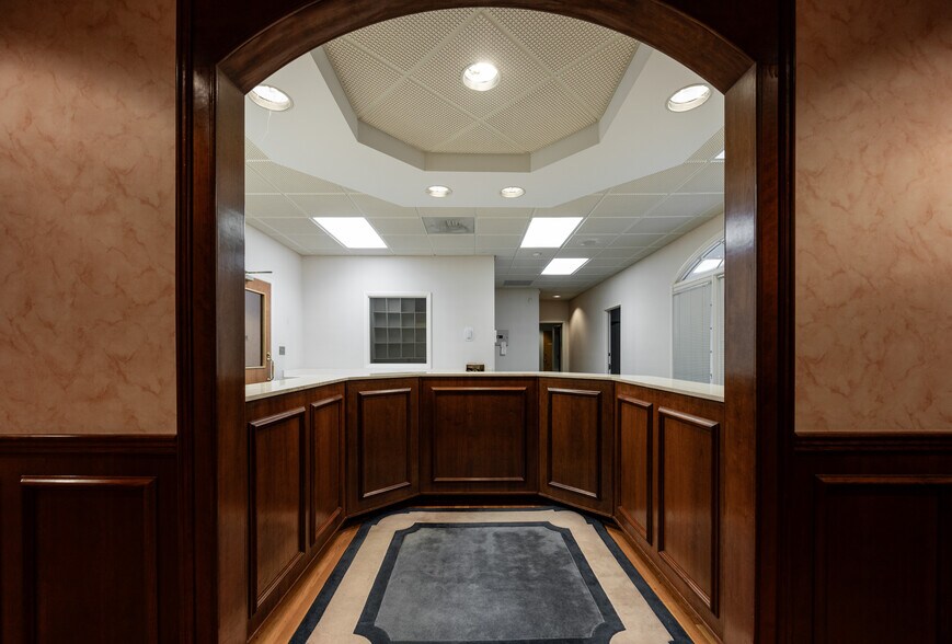 More Photos Of 110 E Carver St, Durham Medical For Lease