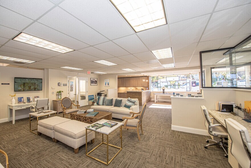 More Photos Of 1312 Camino Del Mar, Del Mar Office For Lease
