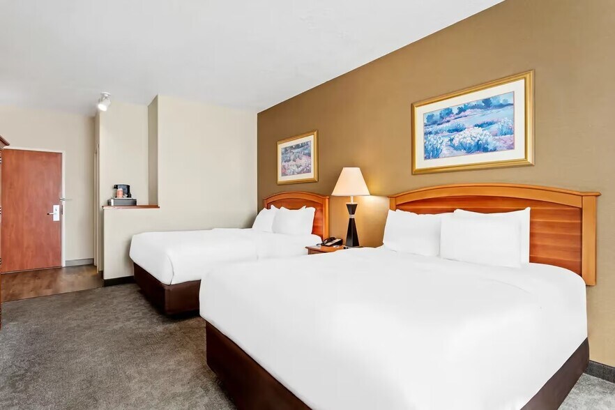 More Photos Of 2205 N Date St, Truth Or Consequences Hotel For Sale