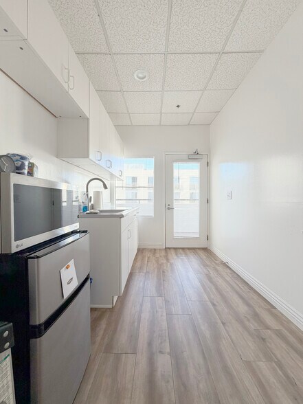 More Photos Of 1460 7th St, Santa Monica Medical For Lease