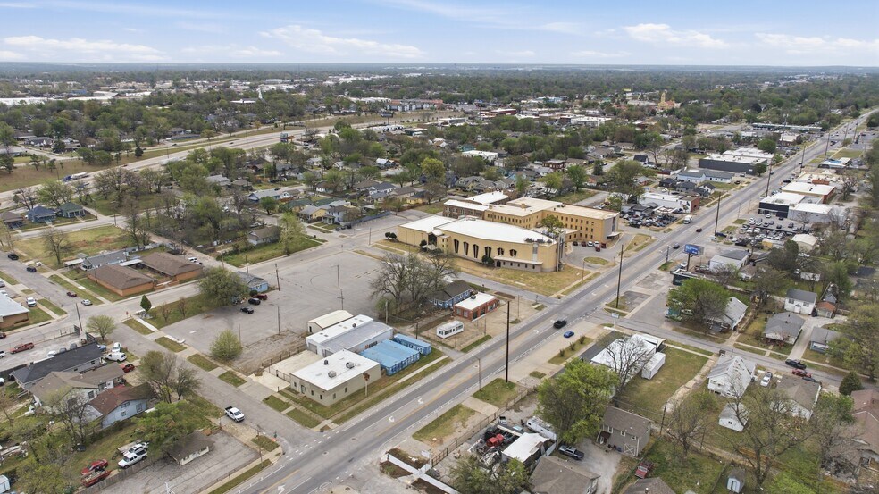 More Photos Of 1915 E 3rd St, Tulsa Religious Facility For Sale