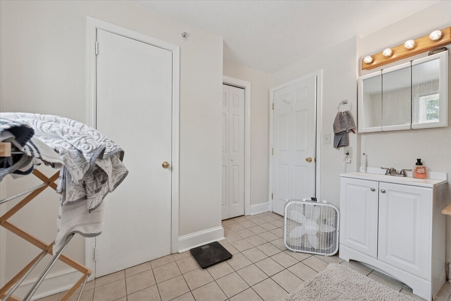 More Photos Of 20 S Village Ave, Exton Apartments For Sale