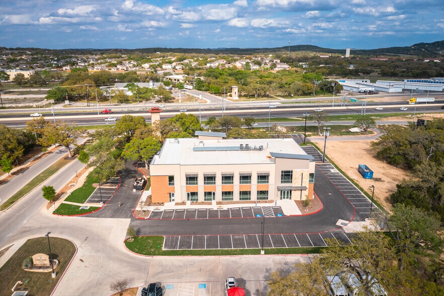 More Photos Of 25555 W IH-10, San Antonio Medical For Lease