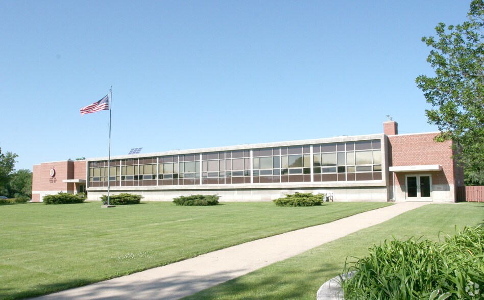 More Photos Of 1602 S Park St, Madison Lodge Meeting Hall For Sale