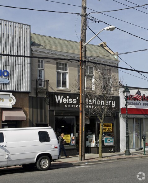 More Photos Of 438 Central Ave, Cedarhurst Office For Lease