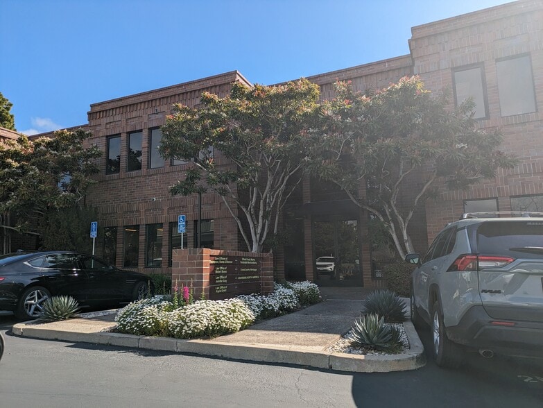 More Photos Of 133 Mission St, Santa Cruz Medical For Lease